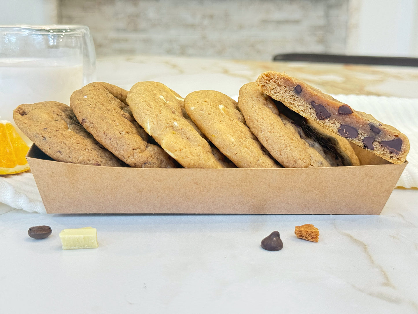 SIGNATURE COOKIE BOX